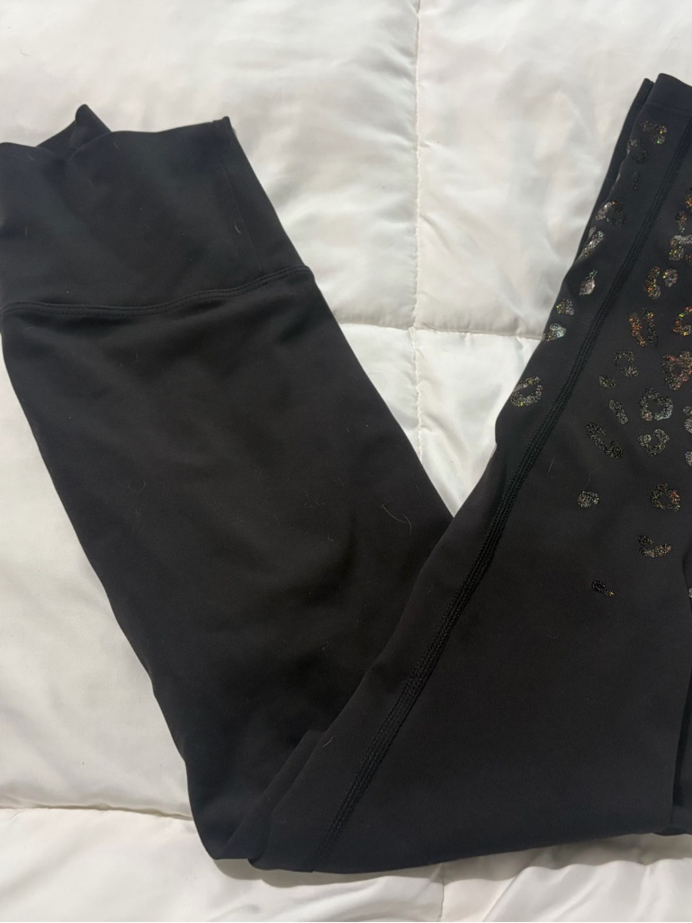 Beach Riot Sport Black Women's High-Waist Leggings with Subtle Leopard Print